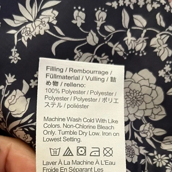 J. Crew Puffer Vest in Liberty Tapestry Floral with Primaloft  S - Picture 11 of 11